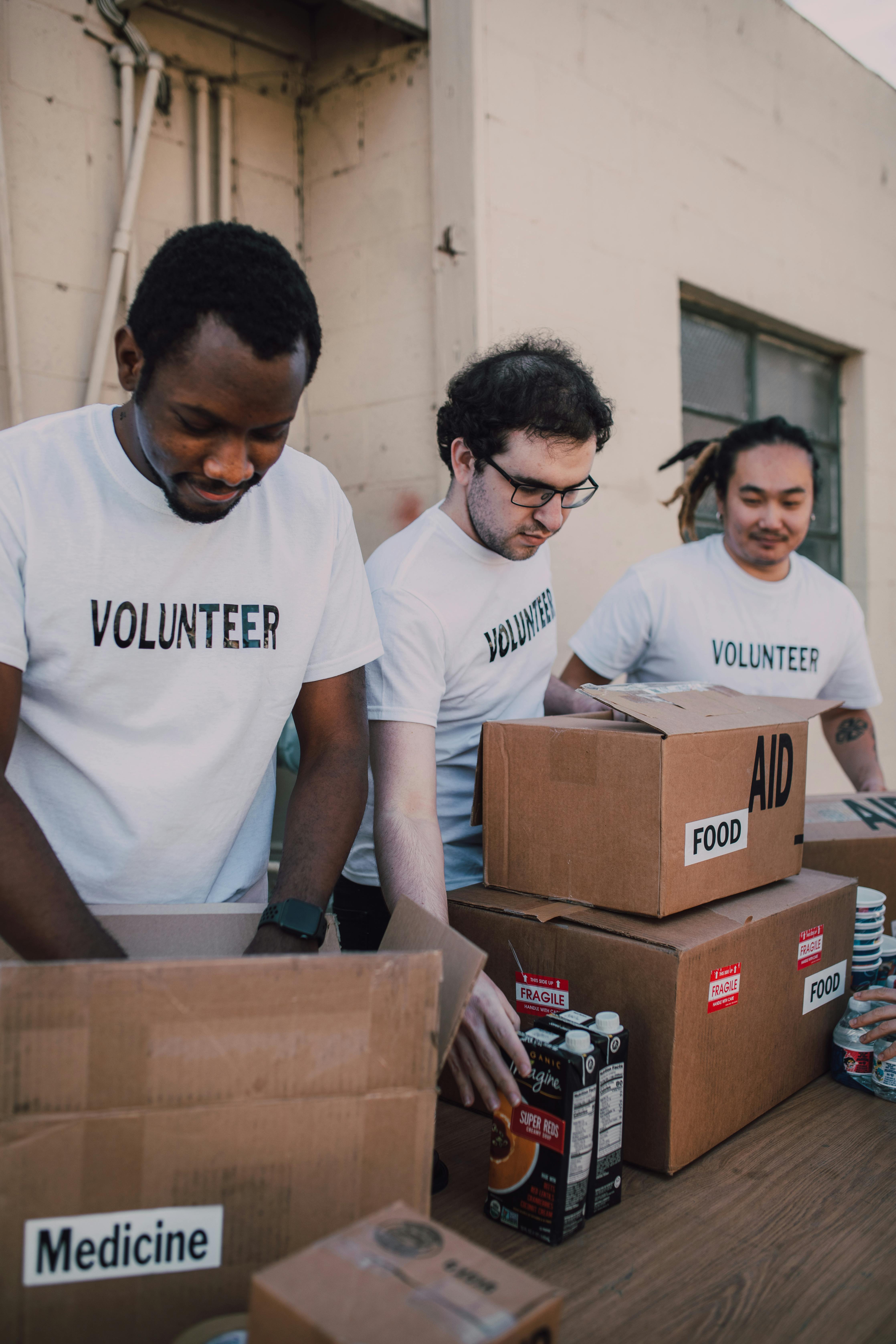 Volunteers and community programmes